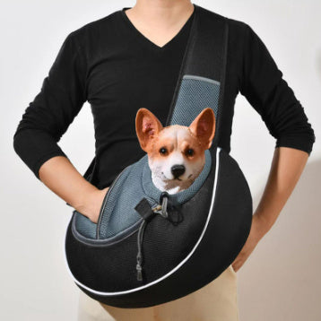 Hands-Free Crossbody Pet Carrier Bag – Stylish Outdoor Sling for Small Dogs & Cats